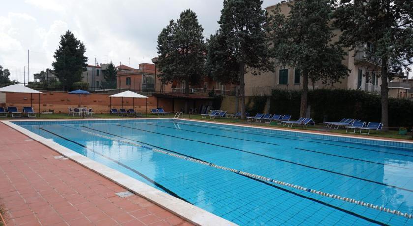 Residence Parco Tirreno Рим Экстерьер фото